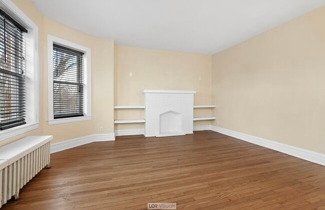 Building Photo - 3112 Grove Ave