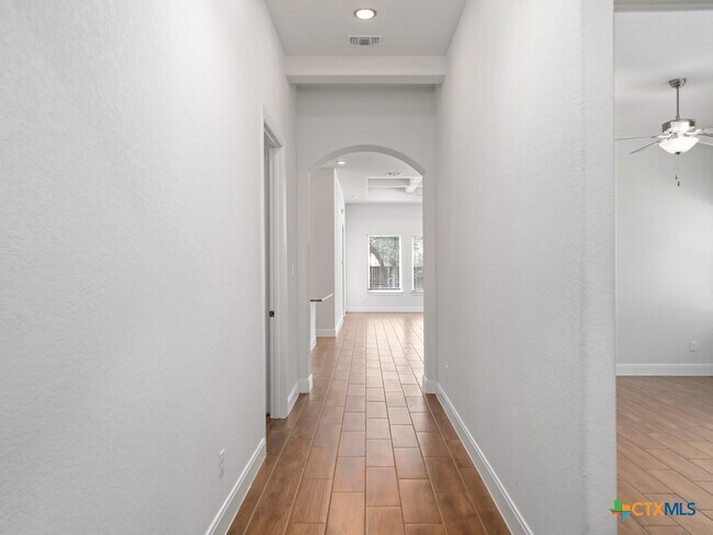Foto del edificio - 530 Carriage House