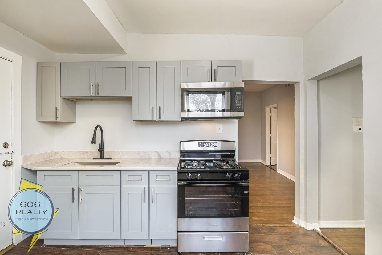 Foto principal - 1020 E Hyde Park Blvd