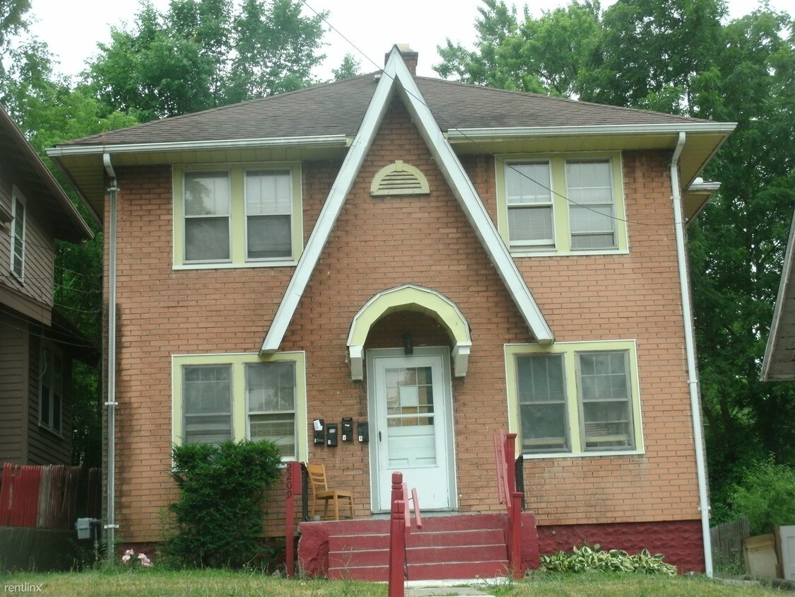 2209 Zimmerman St, Flint, MI 48503 Condo for Rent in Flint, MI