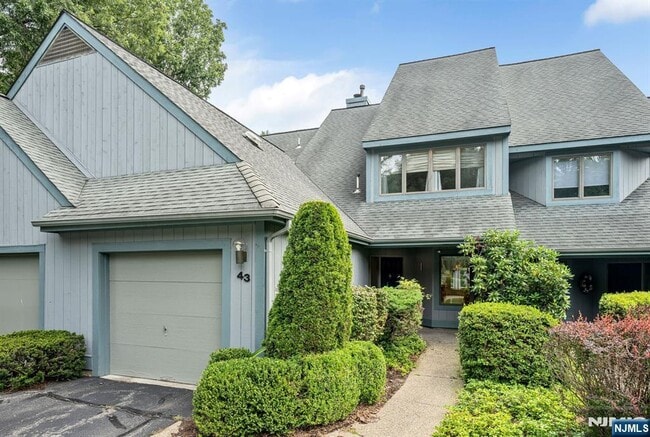 Building Photo - 43 Forsgate Ct