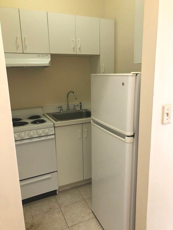 Foto del edificio - 471 Commonwealth Ave