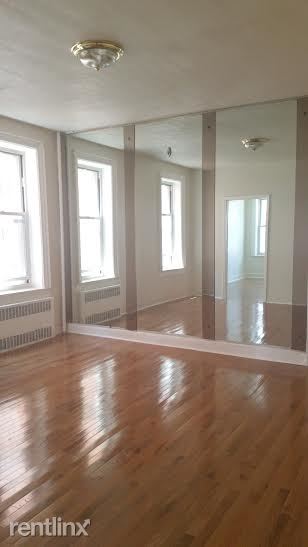 Building Photo - 4512 Snyder Ave