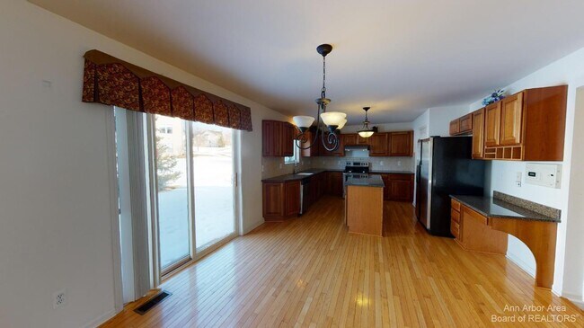 Foto del edificio - 2261 Indian Creek Cir