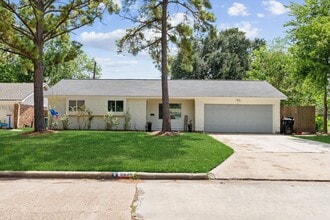 Building Photo - 9639 Vogue Ln