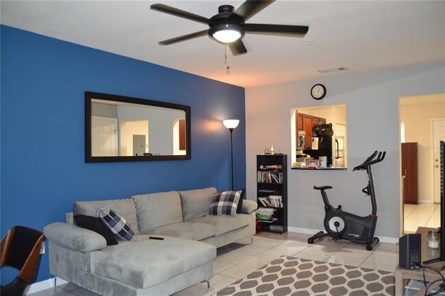 Building Photo - 4687 SW 48th Dr