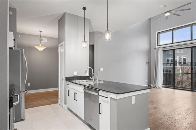 Foto principal - 4414 Cedar Springs Rd