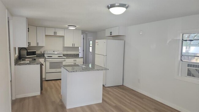 Foto del edificio - 18579 SE 26th St