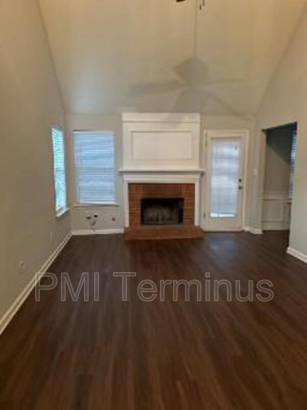 Building Photo - 1312 Telhurst Ct NW