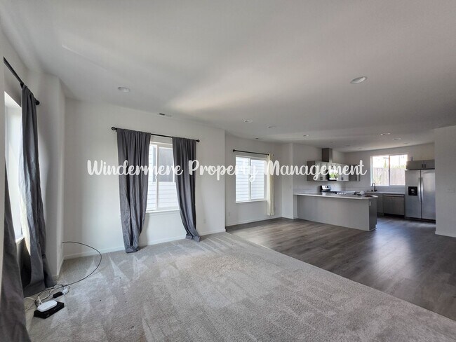 Photo - Well maintained 3 story townhome in CK sch...