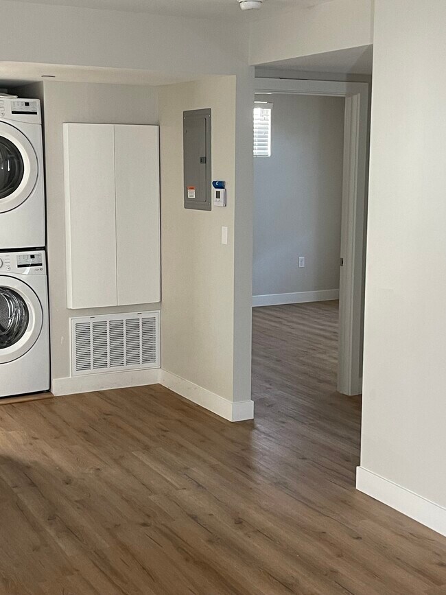 Foto del edificio - 1417 254th St