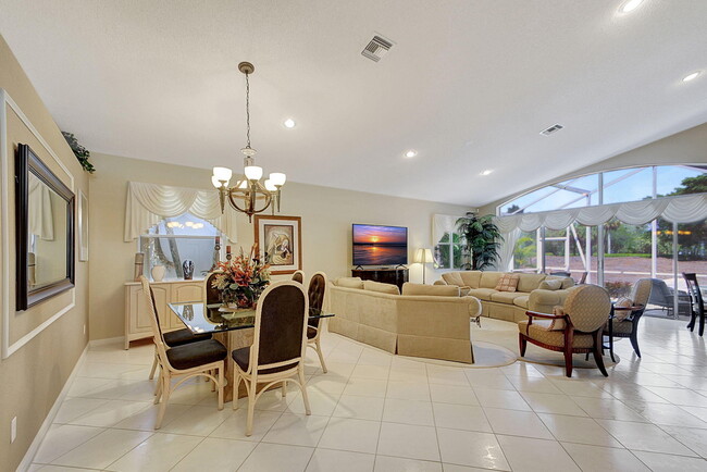 Foto del edificio - 4489 Kensington Park Way