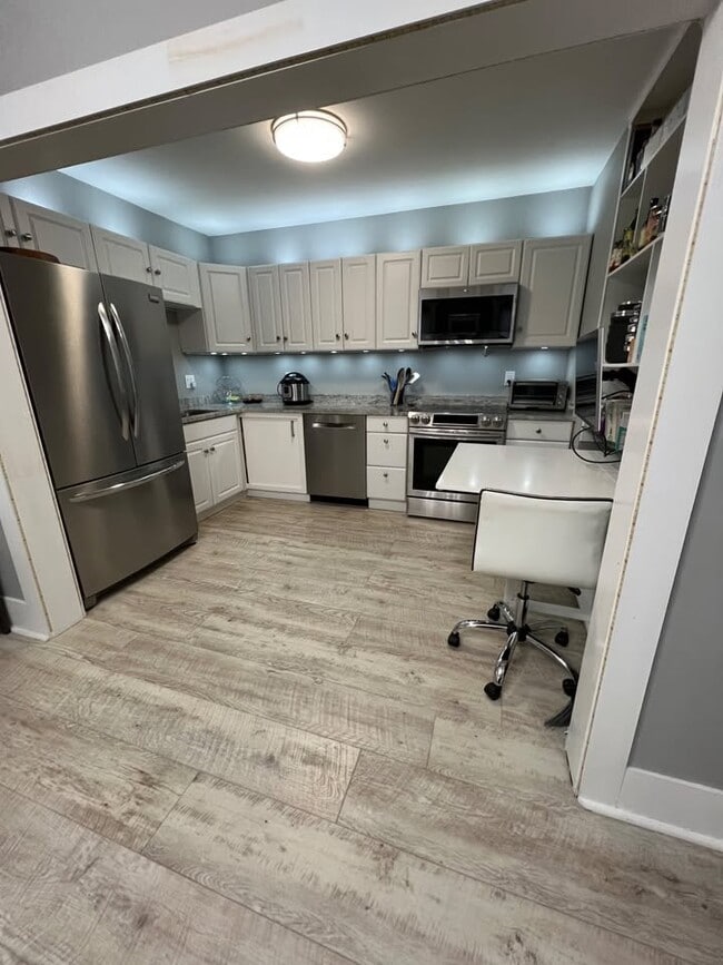 Photo - 45 Ash St Apartment