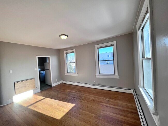 Building Photo - 200 Bergenline Ave