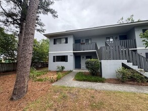 Building Photo - 4317 Holly Tree Rd