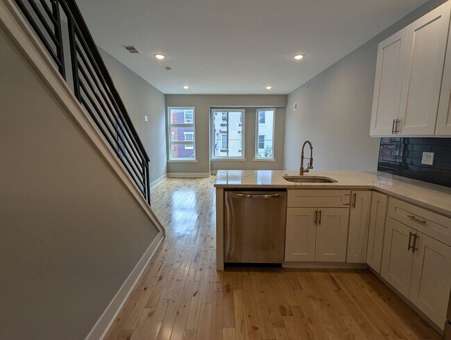 Foto del edificio - 2535 Cecil B. Moore Ave