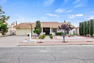 Building Photo - 11625 Cedar Crest Dr