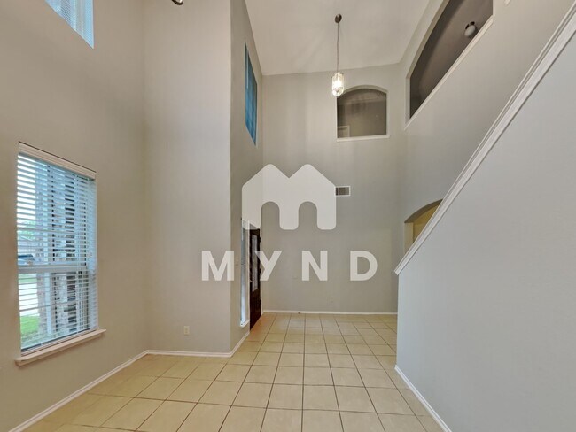 Foto del edificio - 414 Jasmine Cir