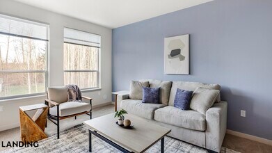 Building Photo - 17500 25th Ave NE