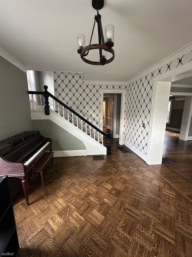 Foto del edificio - 4 br, 1.5 bath House - 4 Upton Park