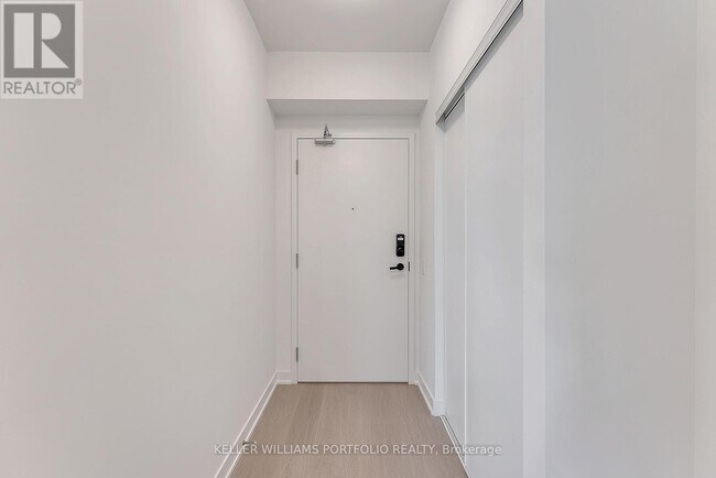 Building Photo - 3883 Quartz Rd