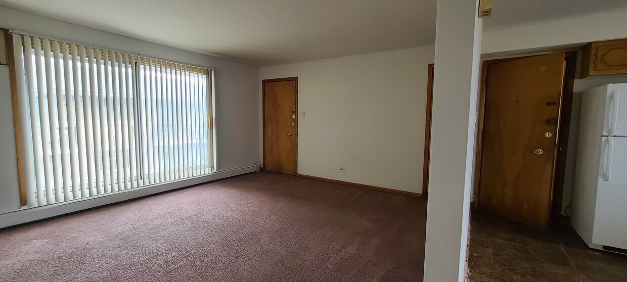 Foto del edificio - 1135 W 127th Pl