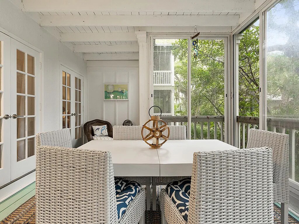 1295 Winding Oaks Cir E, Vero Beach, FL 32963 Townhome Rentals in