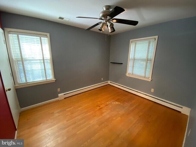 Building Photo - 4812 Olley Ln