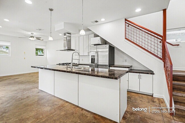 Foto del edificio - 3817 King St