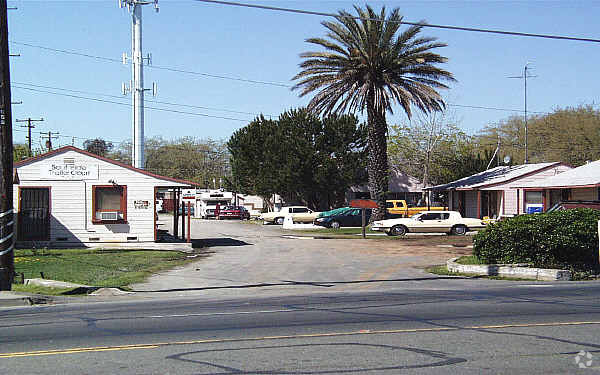 Foto del edificio - Southside Apartments & RV Park