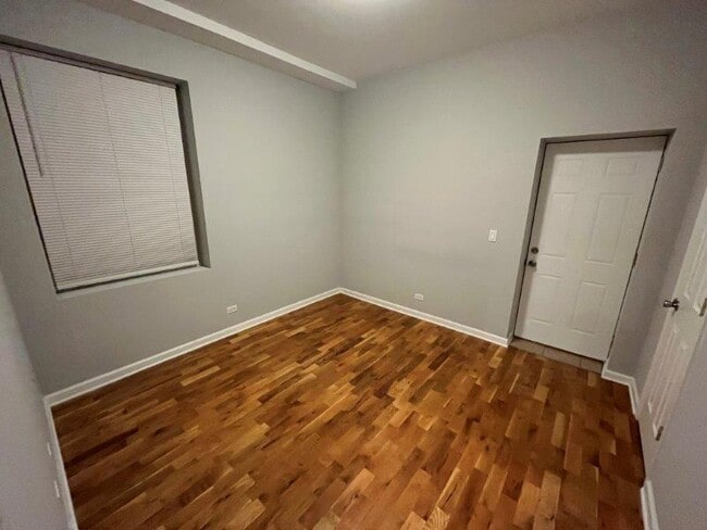 Building Photo - 2249 S Bell Ave