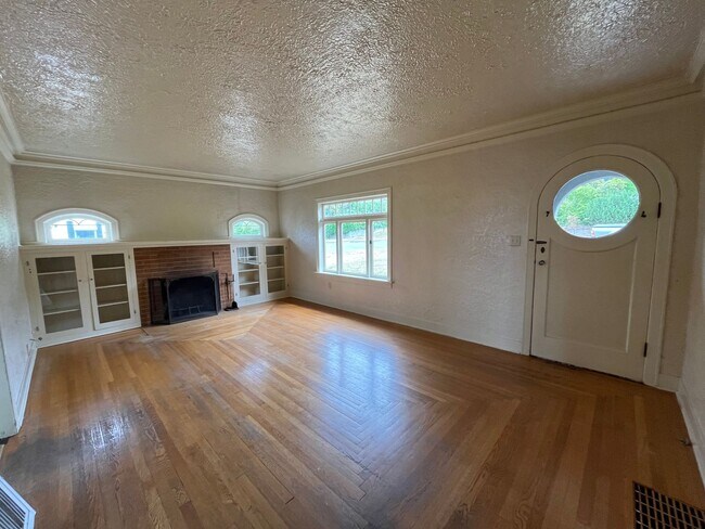 Foto del edificio - Charming Home On South Hill