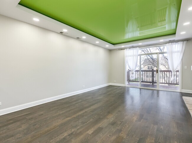 Foto del edificio - 2331 Overlook Ct