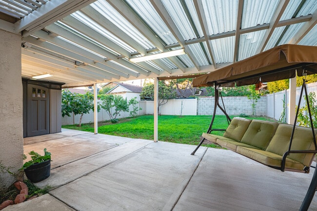 Building Photo - 1751 Belmont Ave