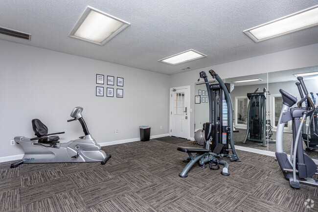 Fitness Center - Summer Park Apartments