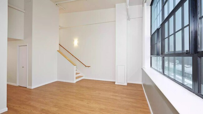 Building Photo - 143 Binney St