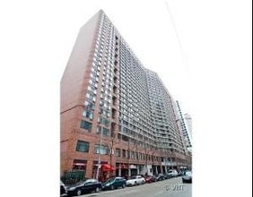 Building Photo - 211 E Ohio St