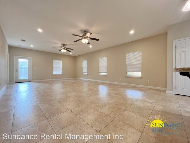Building Photo - 3 br, 2 bath House - 34 Snook Road