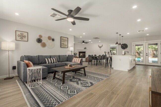 Foto del edificio - 2228 N 74th Way