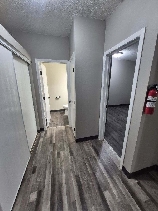 Building Photo - 301 N Riverfront Dr