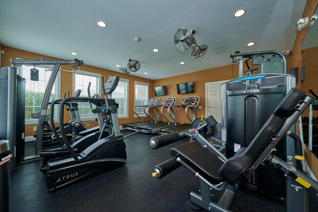 Foto del edificio - Waterford Village Apartments