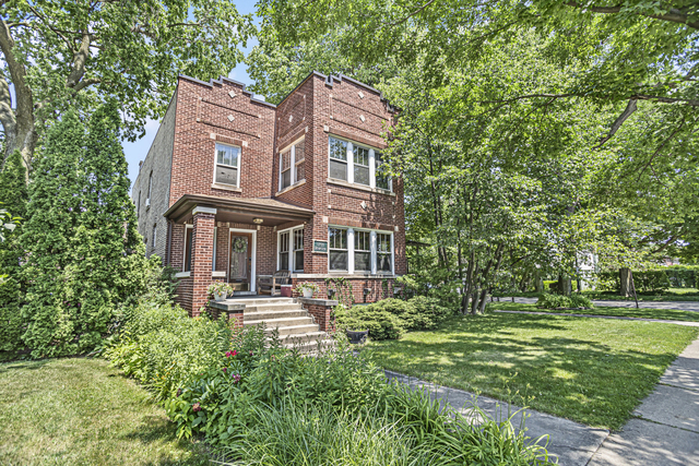 Foto principal - 1701 Dempster St