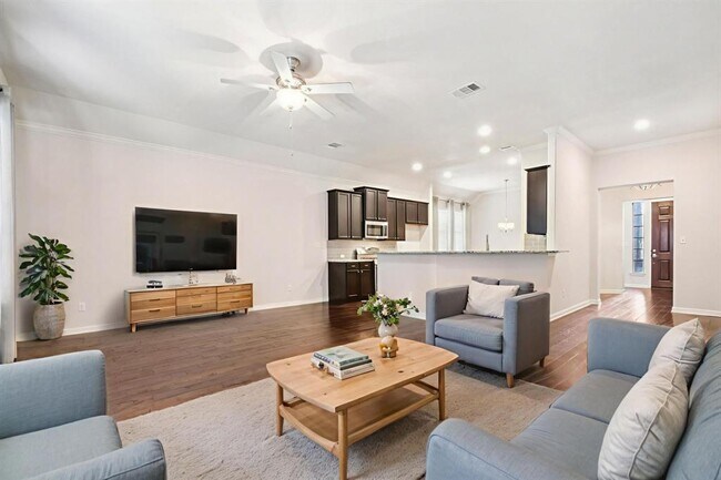 Foto del edificio - 2244 Hilltop Climb Dr