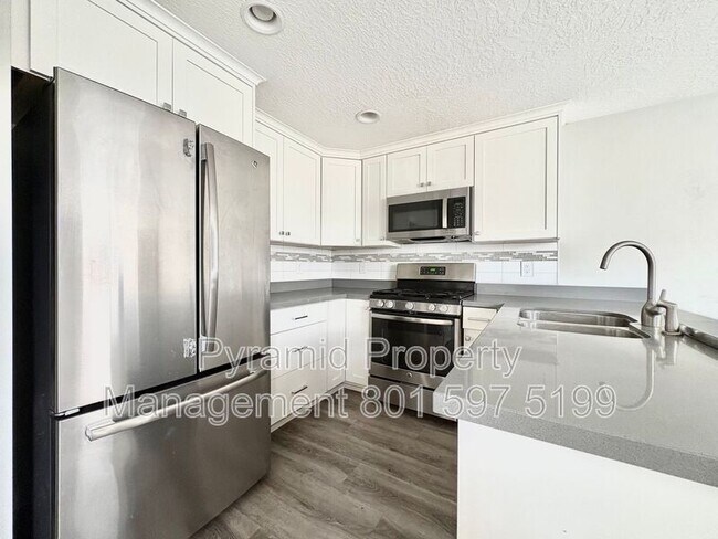 Building Photo - 1257 E 5600 S