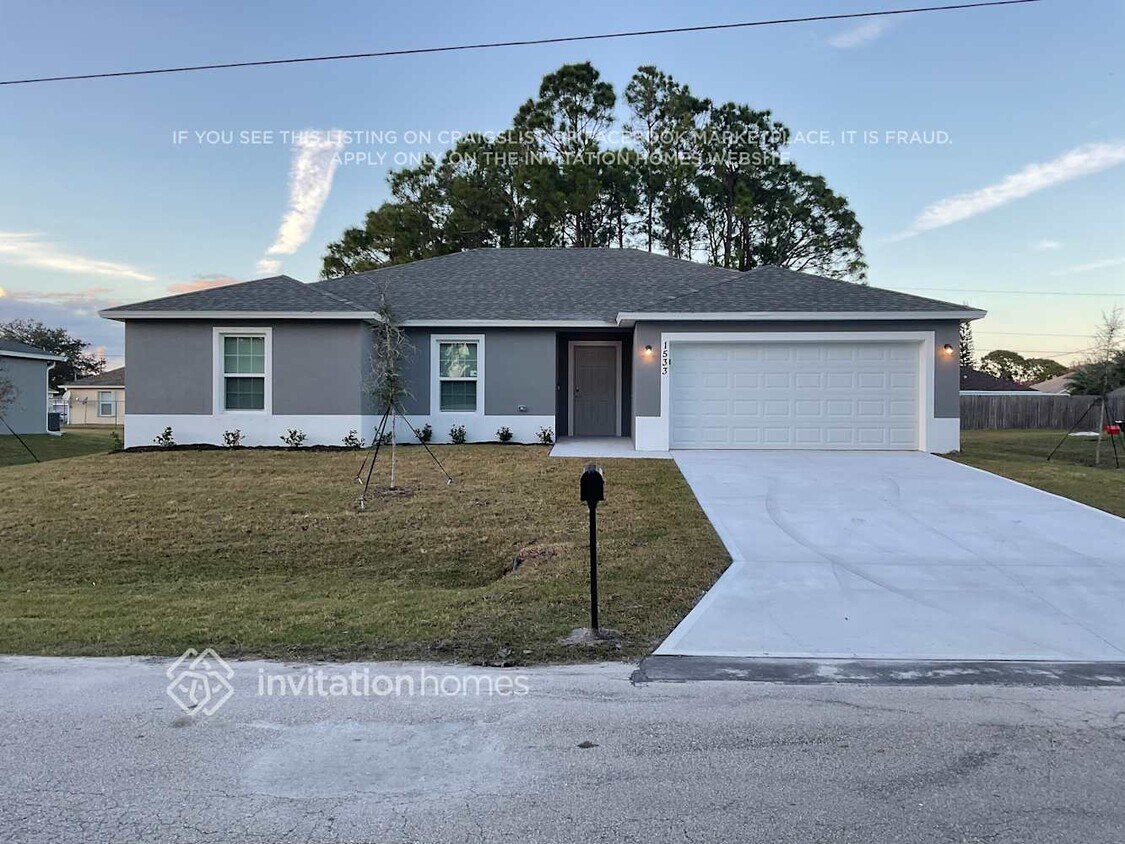 Foto principal - 1533 Fairlight St NW