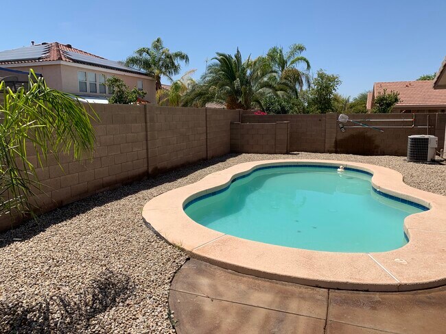 3 bedroom, 2 bathroom Mesa home is located near neighborhood parks, green belts and shopping and fea - 8307 E Portobello Ave