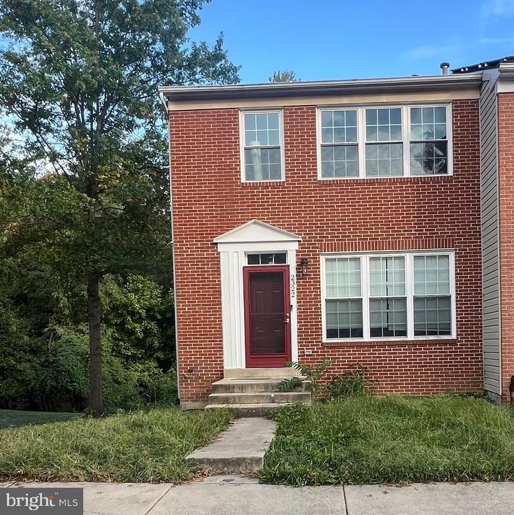 2322 Woodbark Ln, Hillcrest Heights, MD 20746 Townhome Rentals in