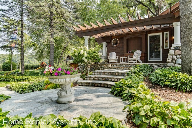 Building Photo - 3 br, 4 bath House - 2565 Northshore Drive