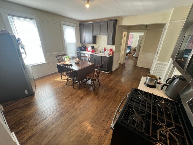 Building Photo - 2768 N Booth St