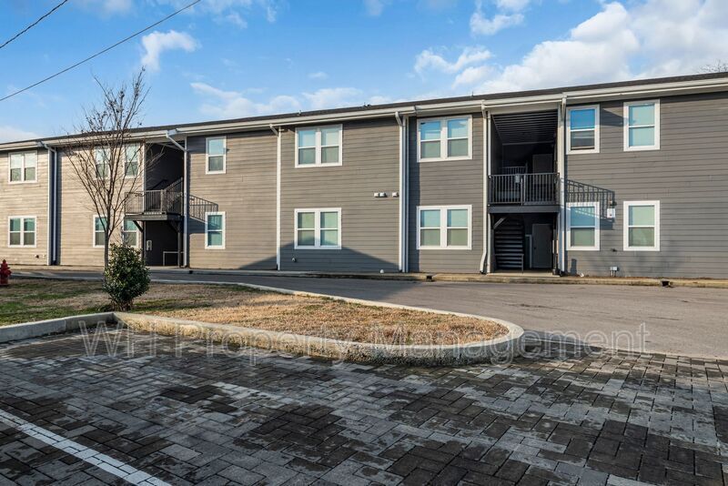Foto principal - 265 E Old Hickory Blvd